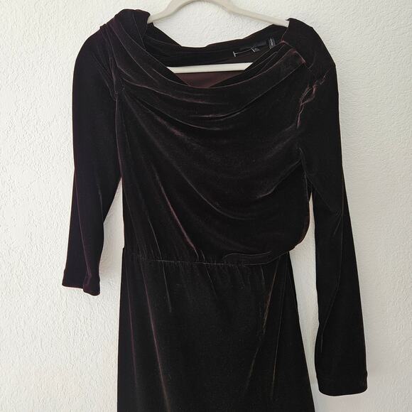 THEORY Off-The-Shoulder Velvet Midi-Dress Size 2 Long Sleeves - Picture 4 of 16